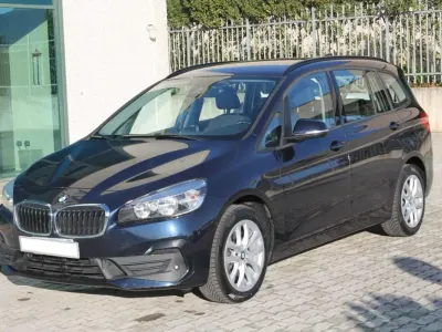 Usado BMW 220 Gran Tourer 190 HP (139 kW) 2019 Azul Monovolume