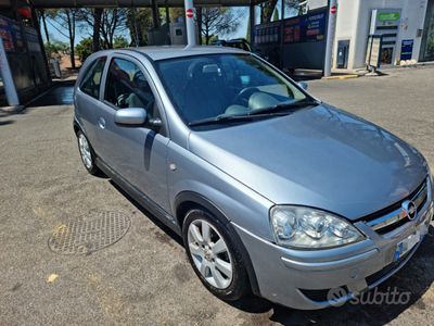 usata Opel Corsa 1.2 sport 3 porte