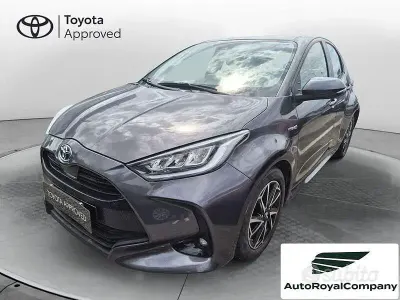 Usata Toyota Yaris Hybrid Trend 116 CV (85 kW) 2021 Other Berlina