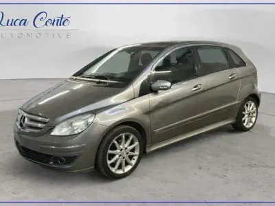 Usata Mercedes B200