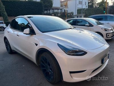 Usata Tesla Model Y 392 kW (534 CV) 2023 Bianco SUV