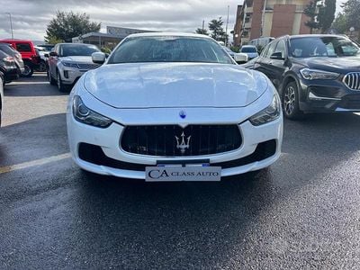 Usata Maserati Ghibli 275 CV (202 kW) 2014 Bianco Berlina