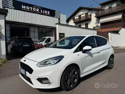 Usata Ford Fiesta ST-Line 86 CV (63 kW) 2019 Bianco Utilitaria