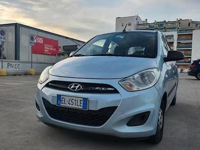 Używany Hyundai i10 69 KM (50 kW) 2012 Szary Hatchback