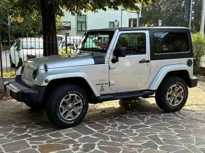 Usata Jeep Wrangler Sahara 200 CV (147 kW) 2012 SUV