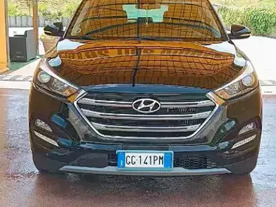 Usata Hyundai Tucson Xpossible 141 CV (103 kW) 2017 Nero SUV