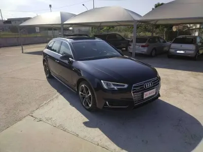 Usata Audi A4 Ambiente 190 CV (139 kW) 2017 Blu/azzurro Station wagon