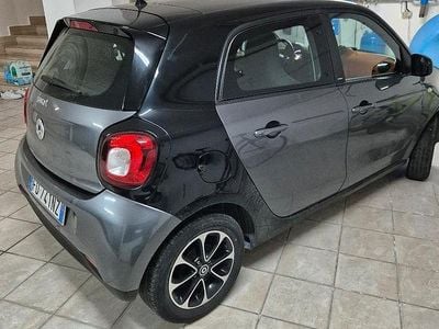 Usata Smart ForFour 2016 Grigio Utilitaria