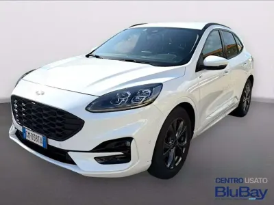 Käytetty Ford Kuga ST-Line X 190 HP (139 kW) 2023 Valkoinen Katumaasturi