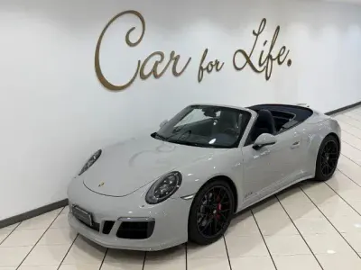 Usata Porsche 911 Carrera 4 GTS 450 CV (330 kW) 2018 Grigio Cabrio