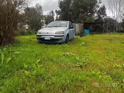 Usata Fiat Punto 60 CV (44 kW) 2001 Blu Utilitaria