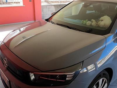 Używany Opel Corsa Edition 101 KM (74 kW) 2024 Szary Hatchback