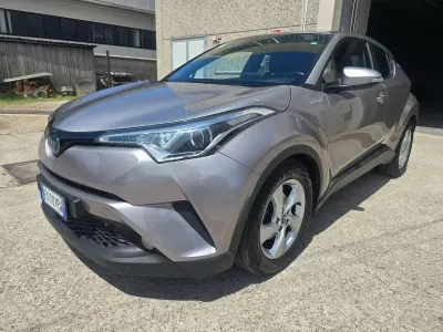 Usata Toyota C-HR