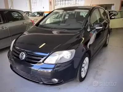 Usata VW Golf Plus Cross Comfortline 102 CV (75 kW) 2008 Nero Monovolume