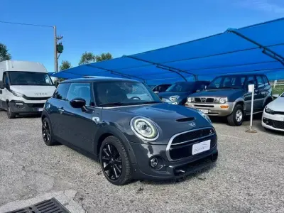 Gebraucht Mini Cooper S 192 PS (141 kW) 2020 Blau Kleinwagen