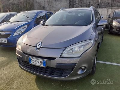 Usata Renault Mégane 110 CV (80 kW) 2010 Grigio Berlina