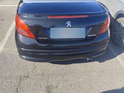 Usata Peugeot 207 CC 110 CV (80 kW) 2007 Nero Cabrio
