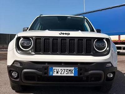 Usata Jeep Renegade Trailhawk 170 CV (125 kW) 2019 Bianco SUV