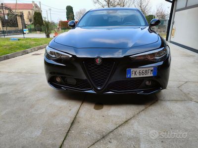 usata Alfa Romeo Giulia 2.2 t Business 150cv auto