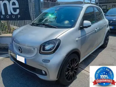 Usata Smart ForFour Prime 90 CV (66 kW) 2016 Grigio Utilitaria