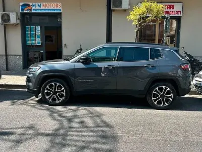 Usata Jeep Compass Limited 131 CV (96 kW) 2023 Grigio SUV