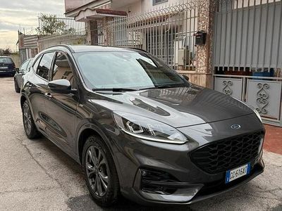 Usata Ford Kuga 120 CV (88 kW) 2021 Grigio SUV