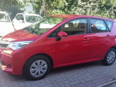 Usata Subaru Trezia Comfort 99 CV (72 kW) 2011 Rosso Utilitaria