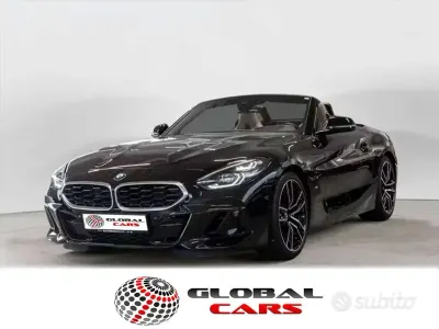 Usata BMW Z4 M Sport 197 CV (144 kW) 2025 Zaffiro Cabrio