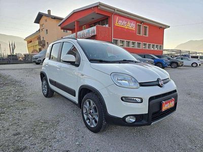 Usata Fiat Panda 4x4 S 80 CV (58 kW) 2016 Bianco Utilitaria