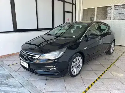 Usata Opel Astra S 136 CV (100 kW) 2017 Nero Berlina