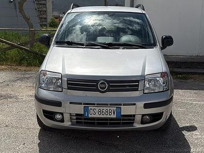 Usata Fiat Panda Dynamic 69 CV (50 kW) 2004 Grigio Utilitaria