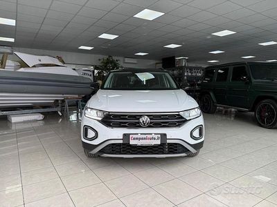 Usata VW T-Roc 150 CV (110 kW) 2022 Bianco SUV