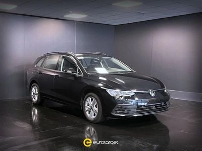 Usata VW Golf VIII Life 110 CV (80 kW) 2021 Vari colori pastello Station wagon