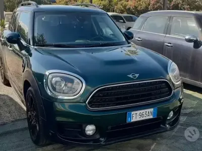 Second-hand Mini Cooper D Countryman 150 CP (110 kW) 2018 Verde SUV