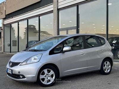 Usata Honda Jazz Exclusive 99 CV (72 kW) 2010 Argento Utilitaria