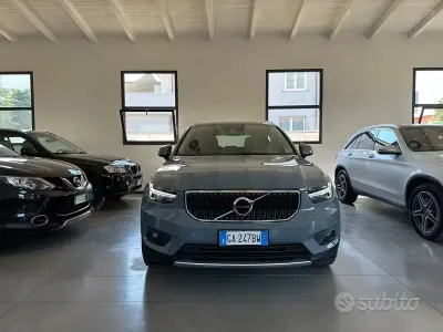 Usata Volvo XC40 Inscription 150 CV (110 kW) 2020 Grigio SUV