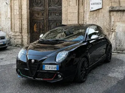 Usata Alfa Romeo MiTo 135 CV (99 kW) 2010 Nero Utilitaria