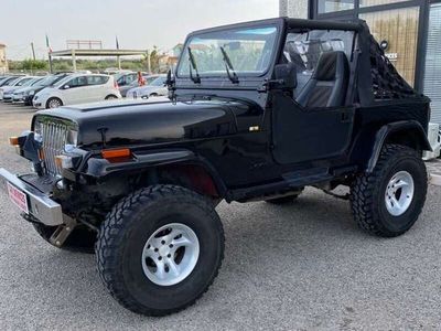 usata Jeep Wrangler WranglerHard Top 4.0 Laredo autocarro