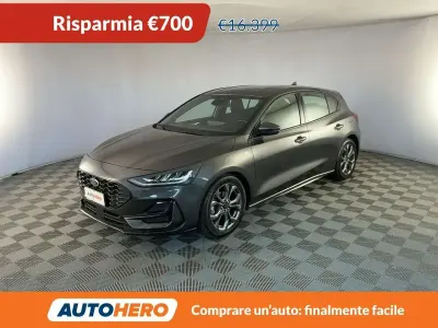 Usata Ford Focus ST-Line 120 CV (88 kW) 2022 Grigio Berlina