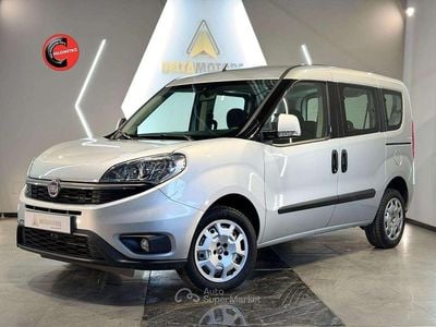 Grigio Usata 2018 Fiat Doblò Lounge Monovolume | 15.900 € (Molto cara)