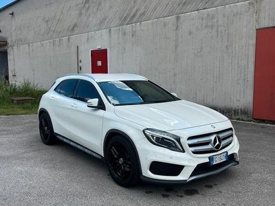 Mercedes GLA200