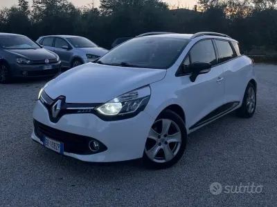 Usata Renault Clio 90 CV (66 kW) 2014 Bianco Station wagon