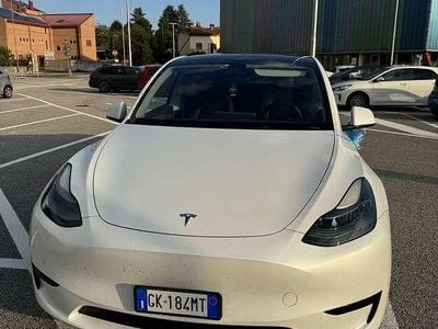 Usata Tesla Model Y RWD 88 kW (120 CV) 2023 SUV