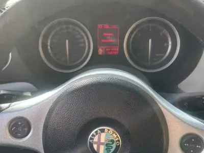 Usata Alfa Romeo 159 200 CV (147 kW) 2006 Grigio Berlina