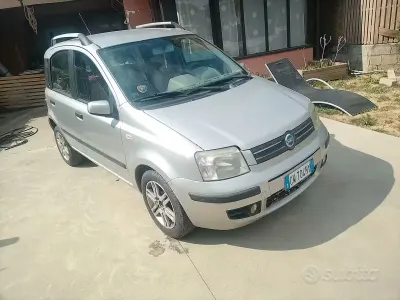 Usata Fiat Panda Dynamic 60 CV (44 kW) 2005 Grigio Utilitaria
