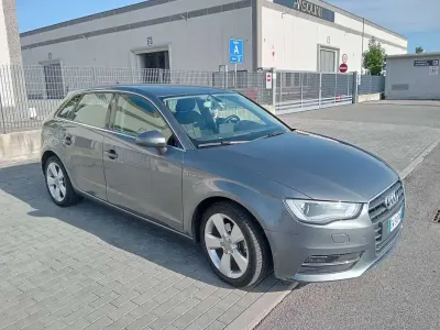Usata Audi A3 Ambition 110 CV (80 kW) 2014 Grigio Berlina
