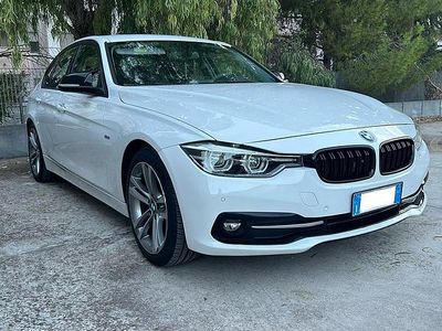 Usata BMW 318 Comfort Edition 150 CV (110 kW) 2016 Bianco Berlina