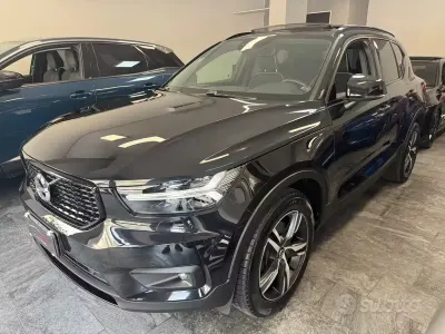 Usata Volvo XC40 R-Design 190 CV (139 kW) 2019 Nero SUV