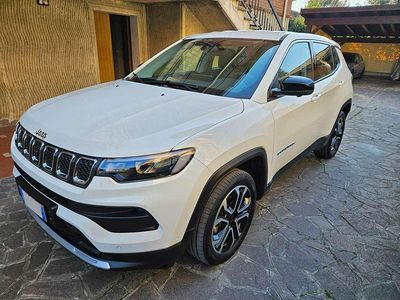 Usata Jeep Compass Altitude 131 CV (96 kW) 2024 Bianco SUV