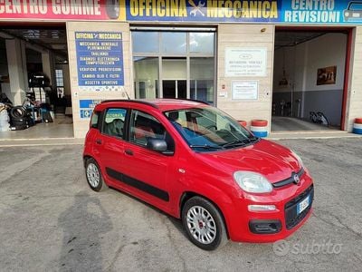 Usata Fiat Panda 69 CV (50 kW) 2013 Rosso Utilitaria